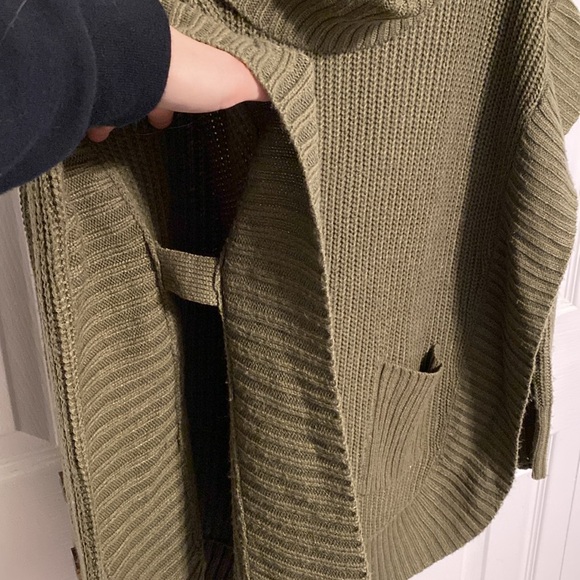 Olive Green Poncho Style Sweater - Picture 5 of 7